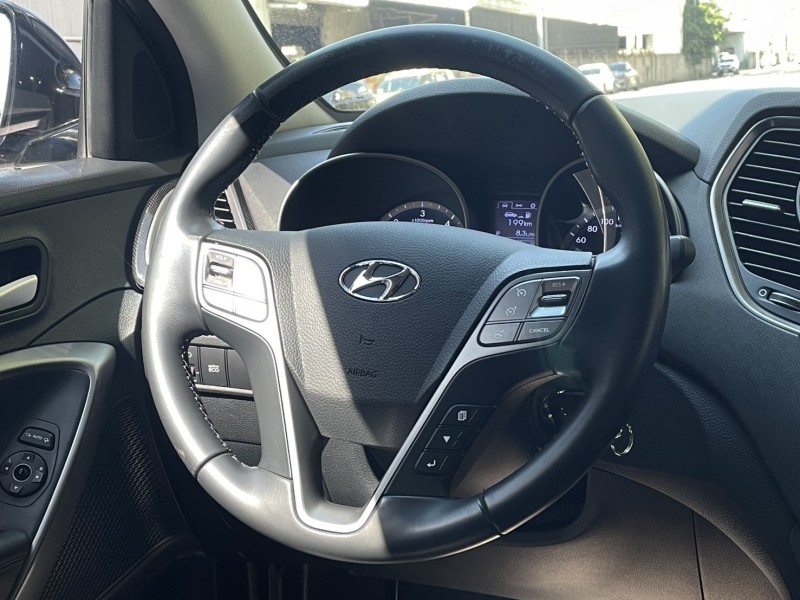 Hyundai  Santa Fe 實價刊登★柴油休旅始祖 一手車 低里程 原版件 定速 分區恆溫 安卓機 便宜實惠 | 新北市汽車商業同業公會｜TACA優良車商聯盟｜中古、二手車買車賣車公會認證保固