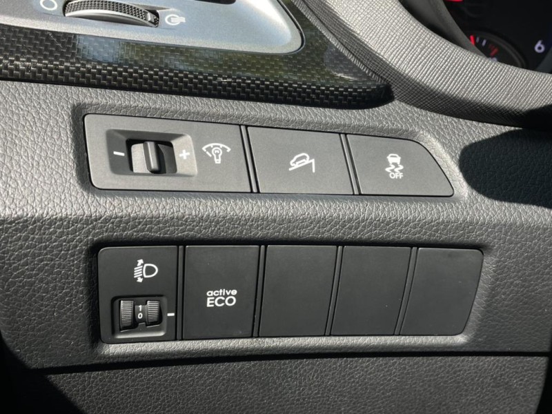 Hyundai  Santa Fe 實價刊登★柴油休旅始祖 一手車 低里程 原版件 定速 分區恆溫 安卓機 便宜實惠 | 新北市汽車商業同業公會｜TACA優良車商聯盟｜中古、二手車買車賣車公會認證保固