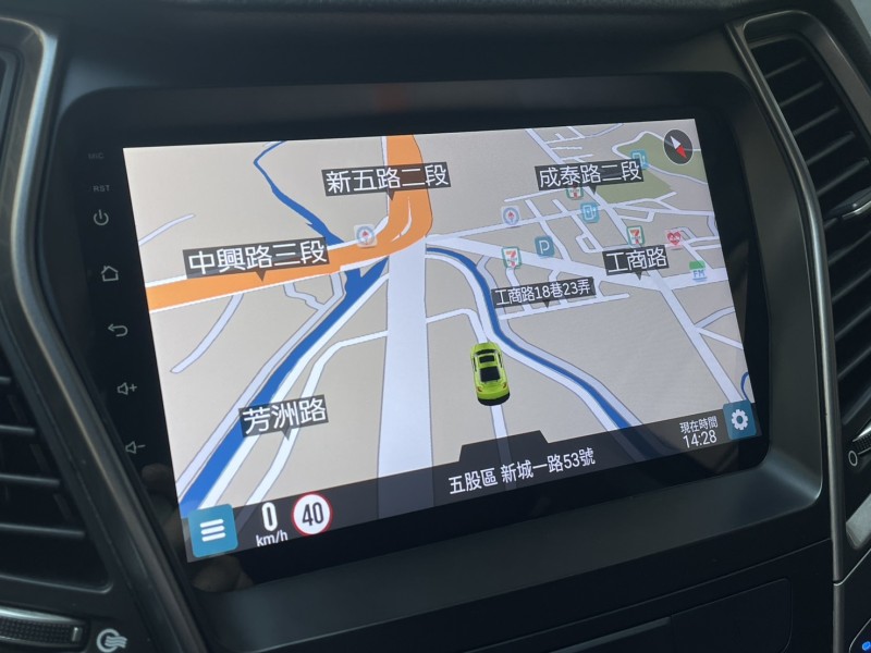 Hyundai  Santa Fe 實價刊登★柴油休旅始祖 一手車 低里程 原版件 定速 分區恆溫 安卓機 便宜實惠 | 新北市汽車商業同業公會｜TACA優良車商聯盟｜中古、二手車買車賣車公會認證保固