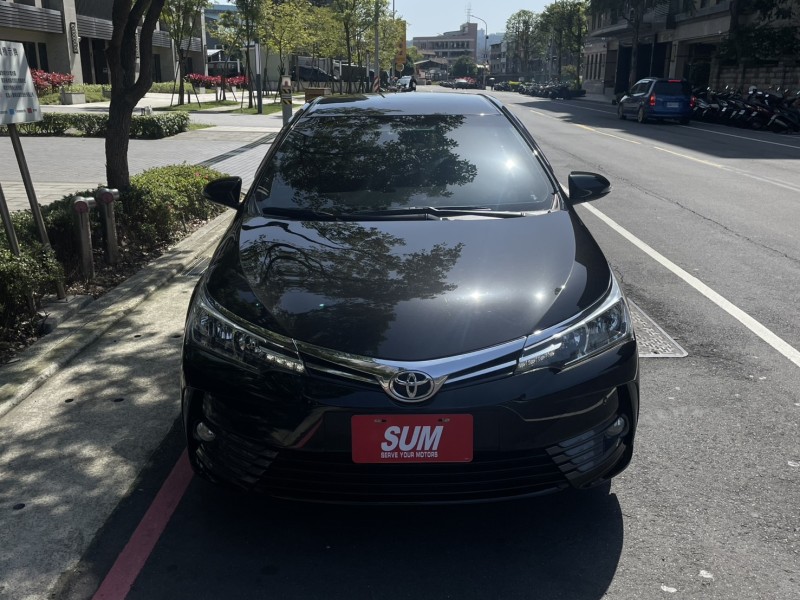 Toyota  Altis 實價刊登★18式小改款 一手原版件 免鑰摸門 定速 抬顯 自動恆溫 多功能影音 | 新北市汽車商業同業公會｜TACA優良車商聯盟｜中古、二手車買車賣車公會認證保固