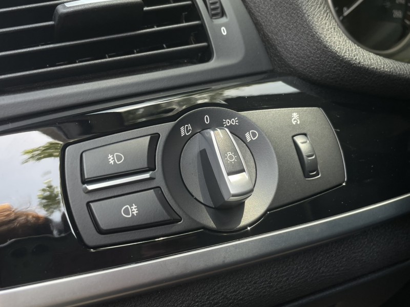 BMW/ 寶馬  X3 SERIES  X3 xDrive20d 實價刊登★總代理 小改款X3 20d 免鑰摸門 5AS 環景 電尾門 專用安卓機 | 新北市汽車商業同業公會｜TACA優良車商聯盟｜中古、二手車買車賣車公會認證保固