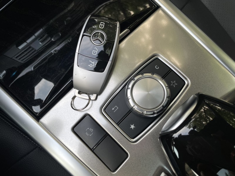 Mercedes-Benz/賓士   E-CLASS  E250 實價刊登★小改款 總代理 原版件 低里程 免鑰 安卓機 環景 氣氛改 AMG鋁圈 | 新北市汽車商業同業公會｜TACA優良車商聯盟｜中古、二手車買車賣車公會認證保固