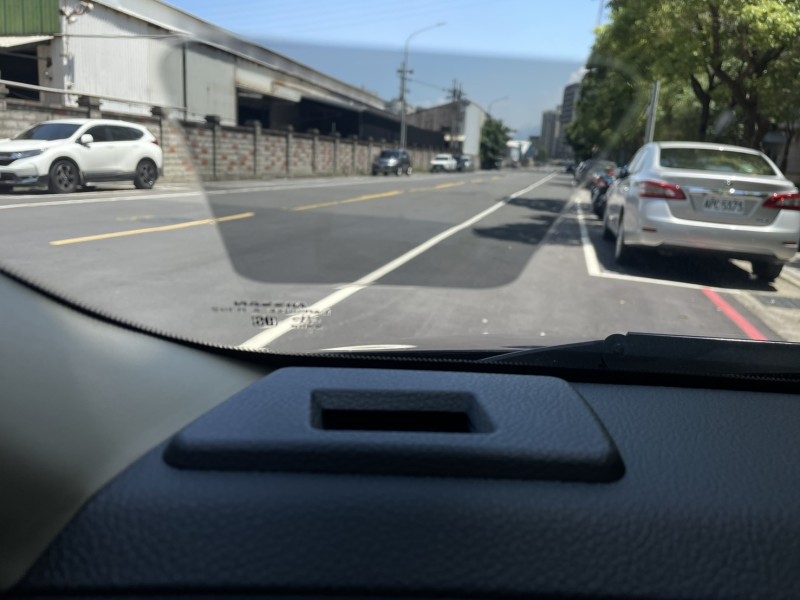 Nissan  Tiida 實價刊登★五門掀背 稀有超低里程 免鑰 定速 改安卓機 360環景影像 魔術空間 | 新北市汽車商業同業公會｜TACA優良車商聯盟｜中古、二手車買車賣車公會認證保固
