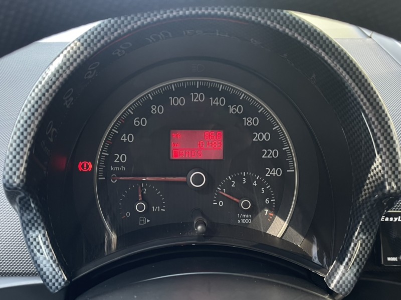 Volkswagen 福斯  Beetle 實價刊登★可愛經典New Beetle小改款 稀有低里程 LED頭燈 避震&鋁圈 | 新北市汽車商業同業公會｜TACA優良車商聯盟｜中古、二手車買車賣車公會認證保固