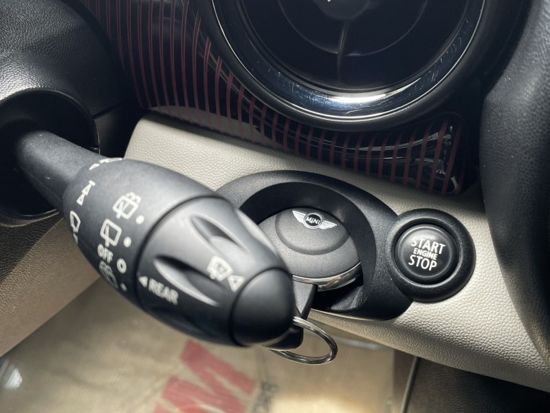 MINI  Clubman 實價刊登★50周年R55限量特仕版 總代理 低里程 i-key 定速 收藏家釋出 | 新北市汽車商業同業公會｜TACA優良車商聯盟｜中古、二手車買車賣車公會認證保固