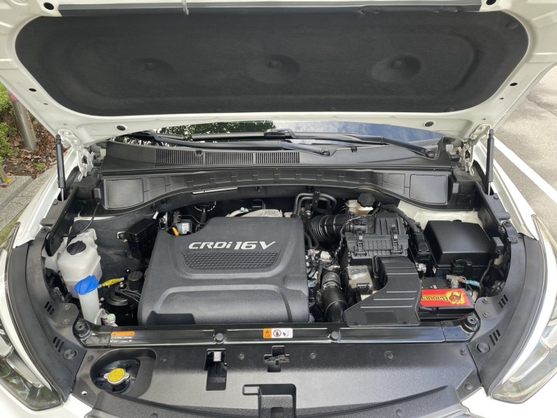 Hyundai  Santa Fe 實價刊登★小改款極美跑少 5+2人座 認證原版件 定速 恆溫 電動椅 多功能影音 | 新北市汽車商業同業公會｜TACA優良車商聯盟｜中古、二手車買車賣車公會認證保固