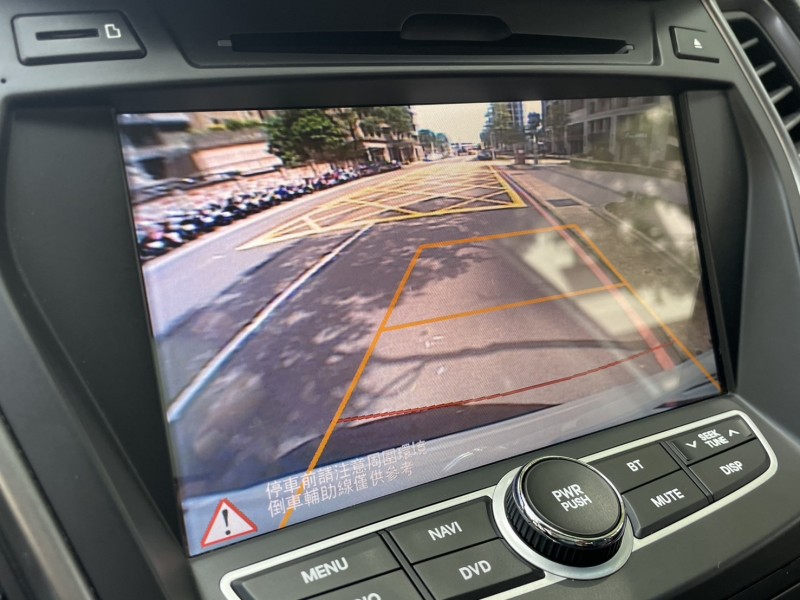 Hyundai  Santa Fe 實價刊登★小改款極美跑少 5+2人座 認證原版件 定速 恆溫 電動椅 多功能影音 | 新北市汽車商業同業公會｜TACA優良車商聯盟｜中古、二手車買車賣車公會認證保固