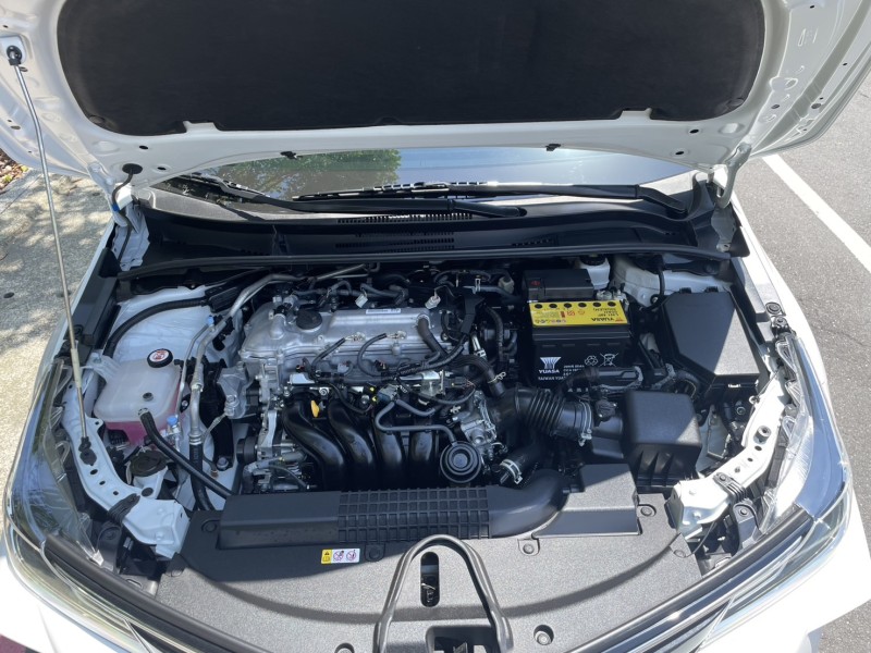 Toyota  Altis 實價刊登★稀有低里程GR運動版 全速域跟車 空力套件 黑天篷 原版件 原廠保固中 | 新北市汽車商業同業公會｜TACA優良車商聯盟｜中古、二手車買車賣車公會認證保固
