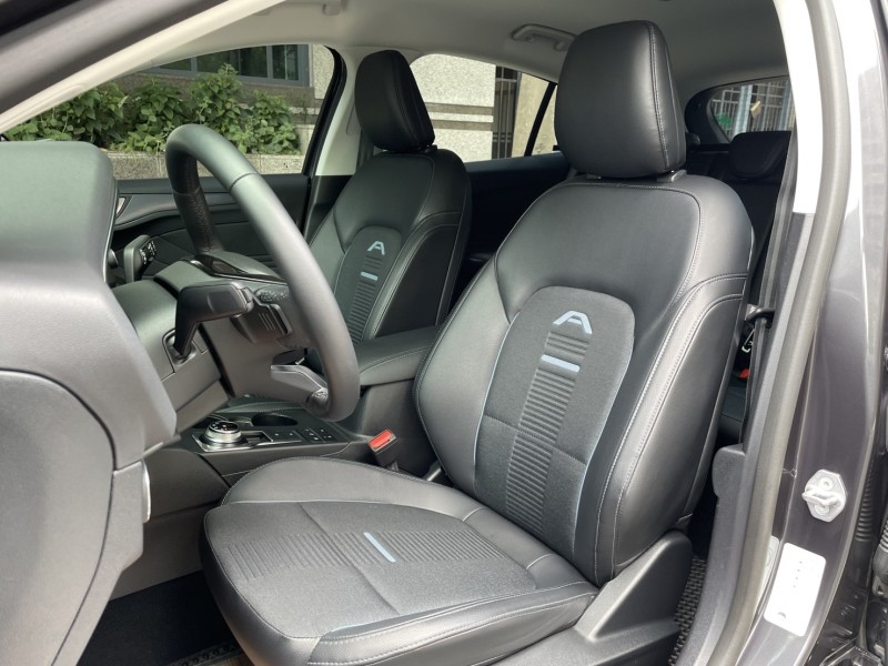 Ford/福特  Focus 實價刊登★全台最便宜Active任性版 低里程原廠保養 全速域跟車 可超額貸找錢 | 新北市汽車商業同業公會｜TACA優良車商聯盟｜中古、二手車買車賣車公會認證保固