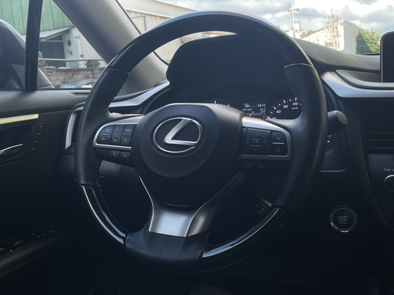 Lexus  RX 實價刊登★旗艦版 免鑰摸門 全景 跟車 環景 盲點 通風/記憶電動椅 電動尾門 | 新北市汽車商業同業公會｜TACA優良車商聯盟｜中古、二手車買車賣車公會認證保固