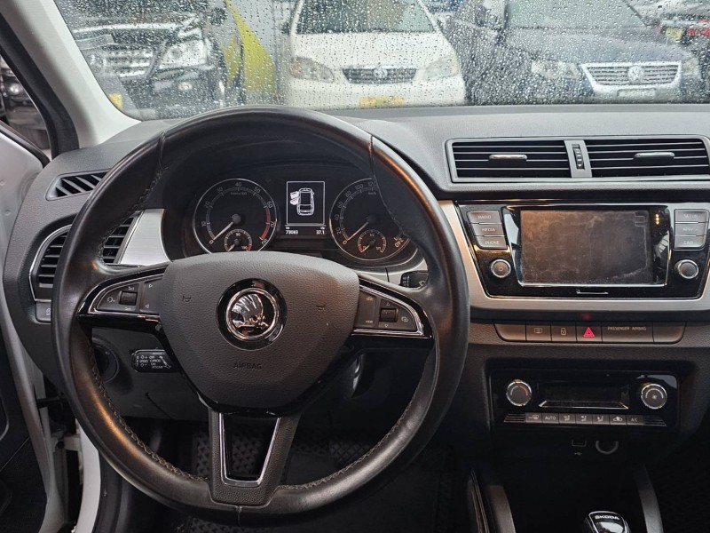 Skoda  Fabia  一手車.ACC車系統.盲點.APPLE CARPLAY.認證保固一年 | 新北市汽車商業同業公會｜TACA優良車商聯盟｜中古、二手車買車賣車公會認證保固