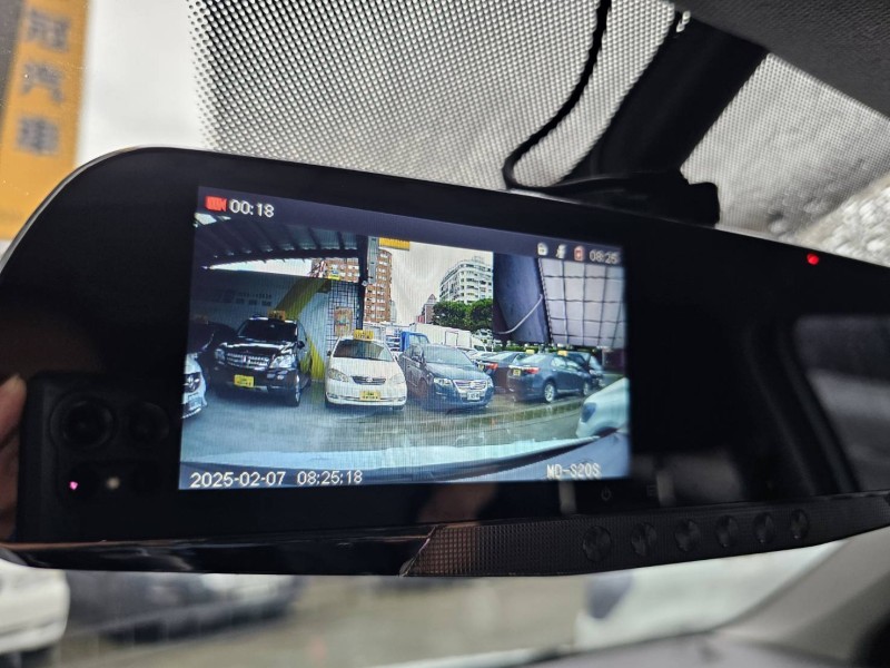 Skoda  Fabia  一手車.ACC車系統.盲點.APPLE CARPLAY.認證保固一年 | 新北市汽車商業同業公會｜TACA優良車商聯盟｜中古、二手車買車賣車公會認證保固