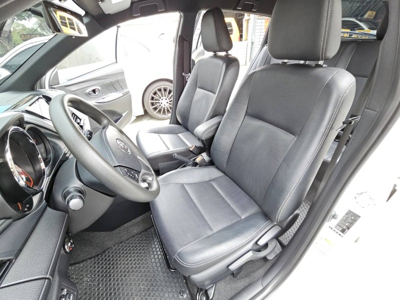 Toyota  Yaris 15年式大鴨.G版.I-KEY.恆溫.安卓機.認證保固一年 | 新北市汽車商業同業公會｜TACA優良車商聯盟｜中古、二手車買車賣車公會認證保固
