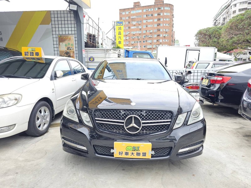 Mercedes-Benz/賓士   E-CLASS  E200 天窗.雙電動椅.氣氛燈.認證保固 | 新北市汽車商業同業公會｜TACA優良車商聯盟｜中古、二手車買車賣車公會認證保固