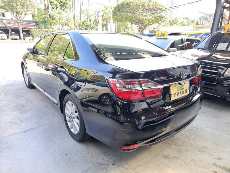 Toyota  Camry I-KEY.安卓機.定速.可全額貸款.保固一年2萬公里 | 新北市汽車商業同業公會｜TACA優良車商聯盟｜中古、二手車買車賣車公會認證保固