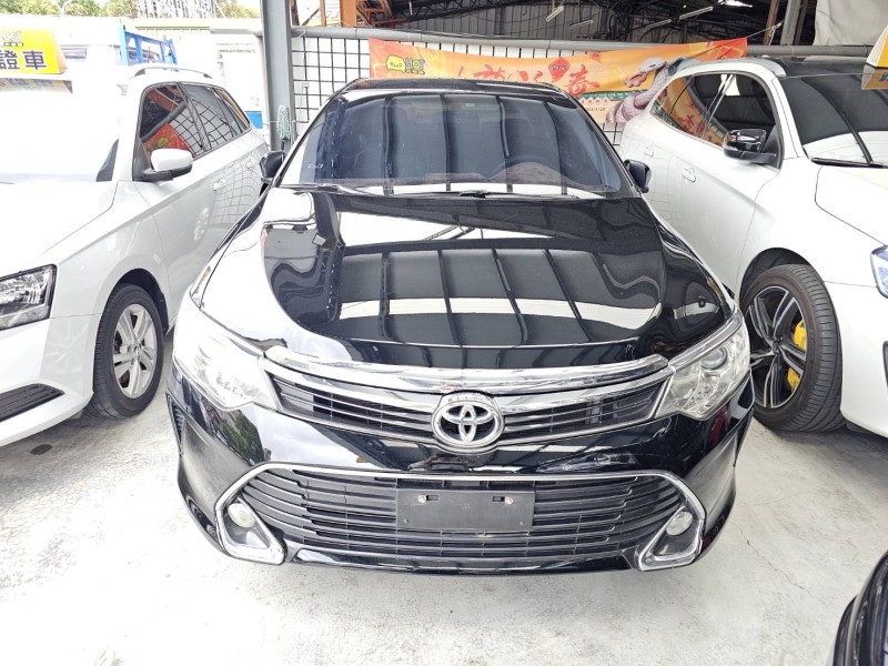 Toyota  Camry I-KEY.安卓機.定速.可全額貸款.保固一年2萬公里 | 新北市汽車商業同業公會｜TACA優良車商聯盟｜中古、二手車買車賣車公會認證保固