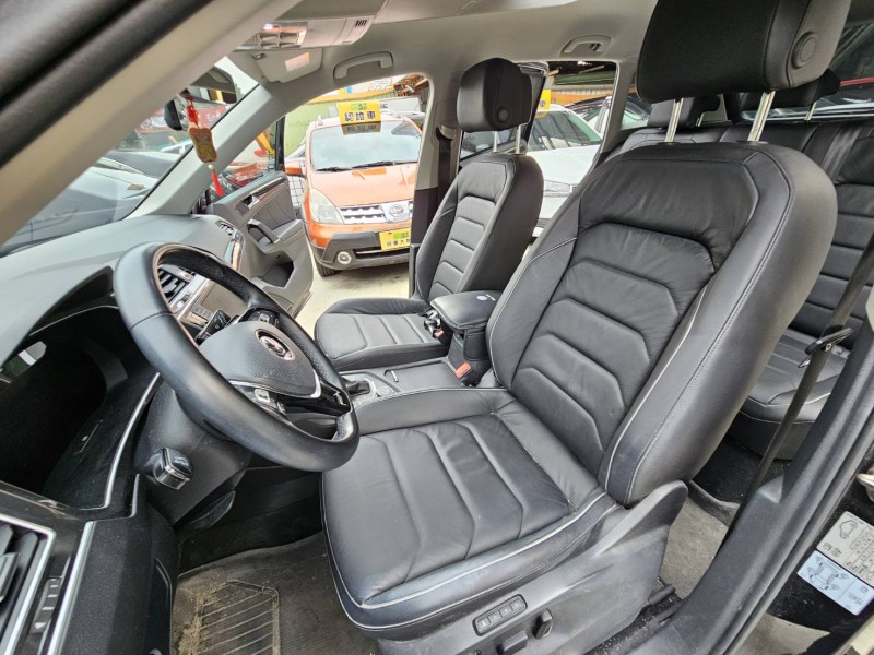 Volkswagen 福斯  Tiguan 一手車.400TDI.4WD.環景.後座出風口.超級省油 | 新北市汽車商業同業公會｜TACA優良車商聯盟｜中古、二手車買車賣車公會認證保固