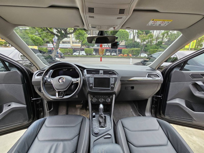 Volkswagen 福斯  Tiguan 一手車.400TDI.4WD.環景.後座出風口.超級省油 | 新北市汽車商業同業公會｜TACA優良車商聯盟｜中古、二手車買車賣車公會認證保固