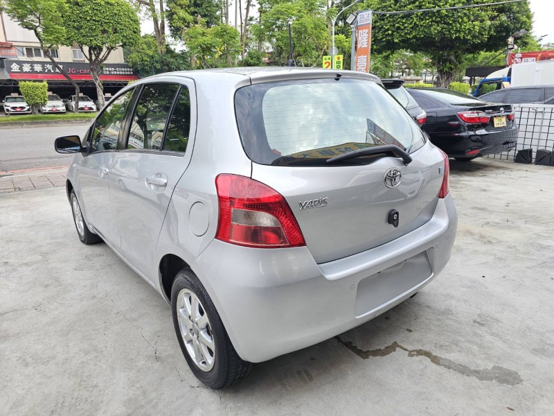 Toyota  Yaris E版.一手車.純跑13萬.原版件.有認證 | 新北市汽車商業同業公會｜TACA優良車商聯盟｜中古、二手車買車賣車公會認證保固