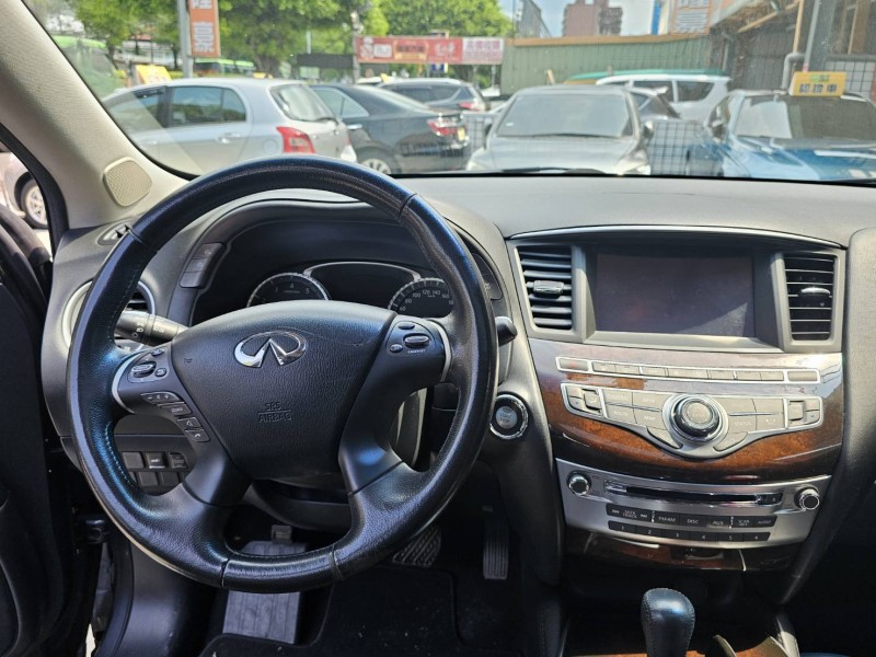 Infiniti  QX60 七人座 | 新北市汽車商業同業公會｜TACA優良車商聯盟｜中古、二手車買車賣車公會認證保固