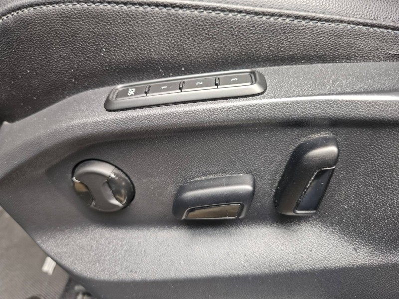 Volkswagen 福斯  Tiguan 一手車.400TDI.4WD.環景.後座出風口.超級省油 | 新北市汽車商業同業公會｜TACA優良車商聯盟｜中古、二手車買車賣車公會認證保固