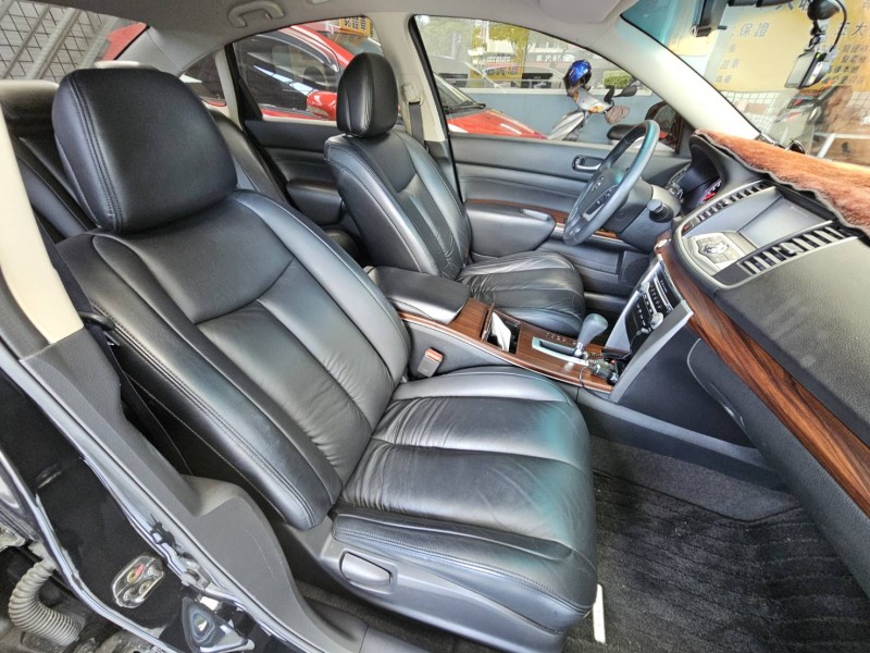 Nissan  Teana 一手車I-KEY.電動椅.定速.影音系統.雙恆溫.保固一年2萬公里 | 新北市汽車商業同業公會｜TACA優良車商聯盟｜中古、二手車買車賣車公會認證保固