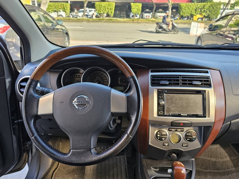 Nissan  Livina 12年式.七人座.純跑6萬.原漆原版件.I-KEY.恆溫.認證保固 | 新北市汽車商業同業公會｜TACA優良車商聯盟｜中古、二手車買車賣車公會認證保固
