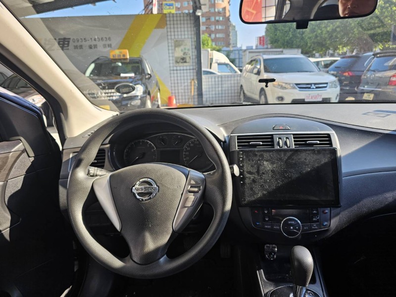 Nissan  Tiida I-KEY.恆溫.安卓機.定速 | 新北市汽車商業同業公會｜TACA優良車商聯盟｜中古、二手車買車賣車公會認證保固
