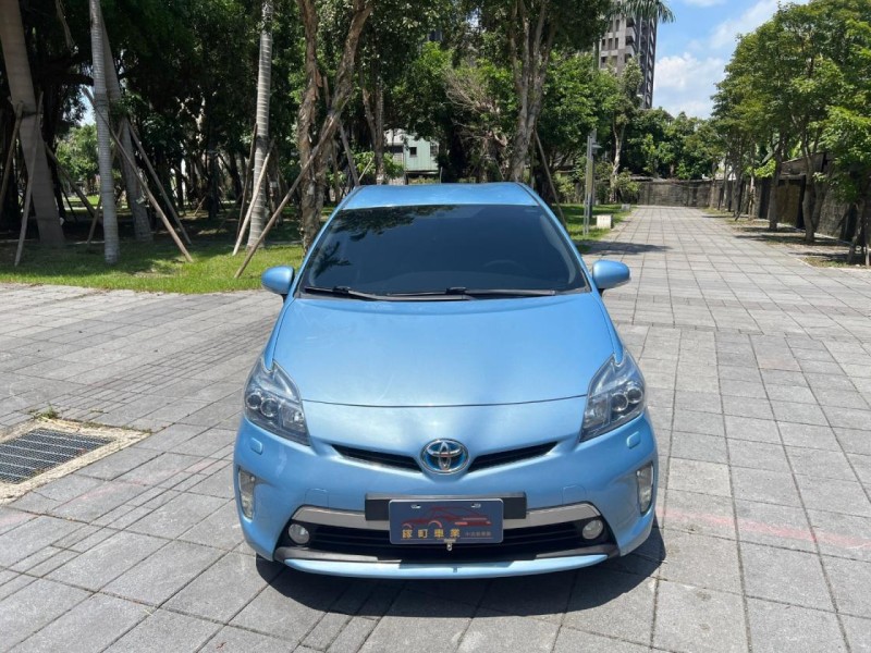 Toyota  Prius 鎵町車業商行 | 新北市汽車商業同業公會｜TACA優良車商聯盟｜中古、二手車買車賣車公會認證保固