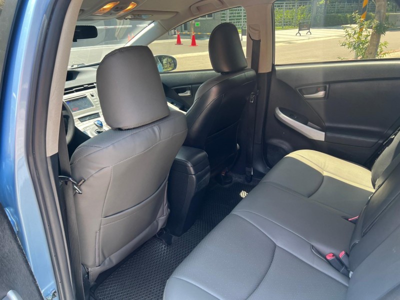 Toyota  Prius 鎵町車業商行 | 新北市汽車商業同業公會｜TACA優良車商聯盟｜中古、二手車買車賣車公會認證保固