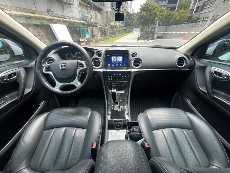 Luxgen  U7 Turbo 鎵町車業商行 | 新北市汽車商業同業公會｜TACA優良車商聯盟｜中古、二手車買車賣車公會認證保固