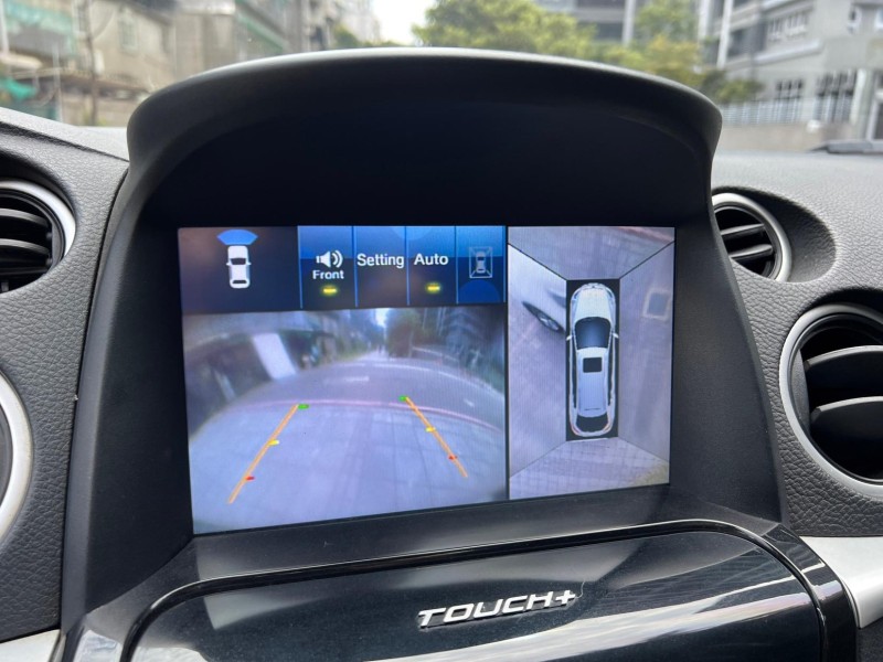 Luxgen  U7 Turbo 鎵町車業商行 | 新北市汽車商業同業公會｜TACA優良車商聯盟｜中古、二手車買車賣車公會認證保固