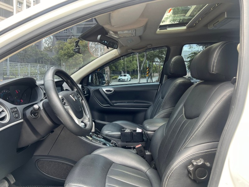 Luxgen  U7 Turbo 鎵町車業商行 | 新北市汽車商業同業公會｜TACA優良車商聯盟｜中古、二手車買車賣車公會認證保固