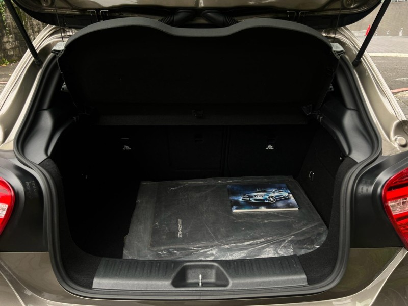 Mercedes-Benz/賓士   A-CLASS  A180 鎵町車業商行 | 新北市汽車商業同業公會｜TACA優良車商聯盟｜中古、二手車買車賣車公會認證保固