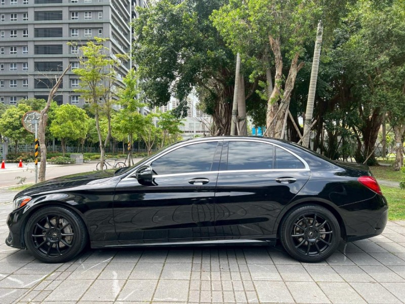 Mercedes-Benz/賓士   C-CLASS  C300 鎵町車業商行 | 新北市汽車商業同業公會｜TACA優良車商聯盟｜中古、二手車買車賣車公會認證保固