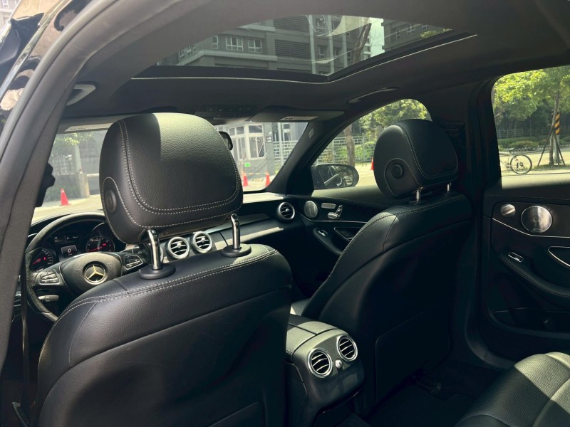 Mercedes-Benz/賓士   C-CLASS  C300 鎵町車業商行 | 新北市汽車商業同業公會｜TACA優良車商聯盟｜中古、二手車買車賣車公會認證保固