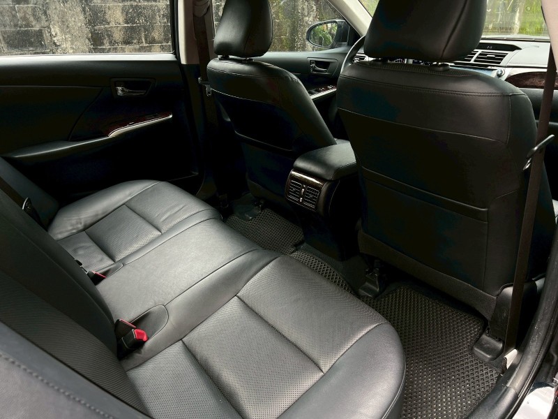 Toyota  Camry 鎵町車業商行 | 新北市汽車商業同業公會｜TACA優良車商聯盟｜中古、二手車買車賣車公會認證保固