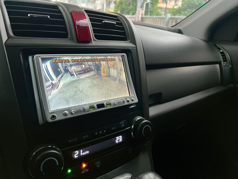 Honda  CR-V 鎵町車業商行 | 新北市汽車商業同業公會｜TACA優良車商聯盟｜中古、二手車買車賣車公會認證保固