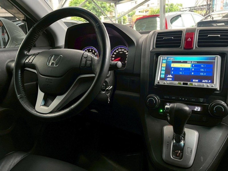 Honda  CR-V 鎵町車業商行 | 新北市汽車商業同業公會｜TACA優良車商聯盟｜中古、二手車買車賣車公會認證保固