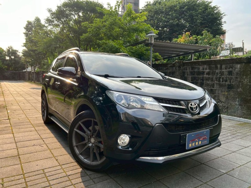 Toyota  RAV4 鎵町車業商行 | 新北市汽車商業同業公會｜TACA優良車商聯盟｜中古、二手車買車賣車公會認證保固