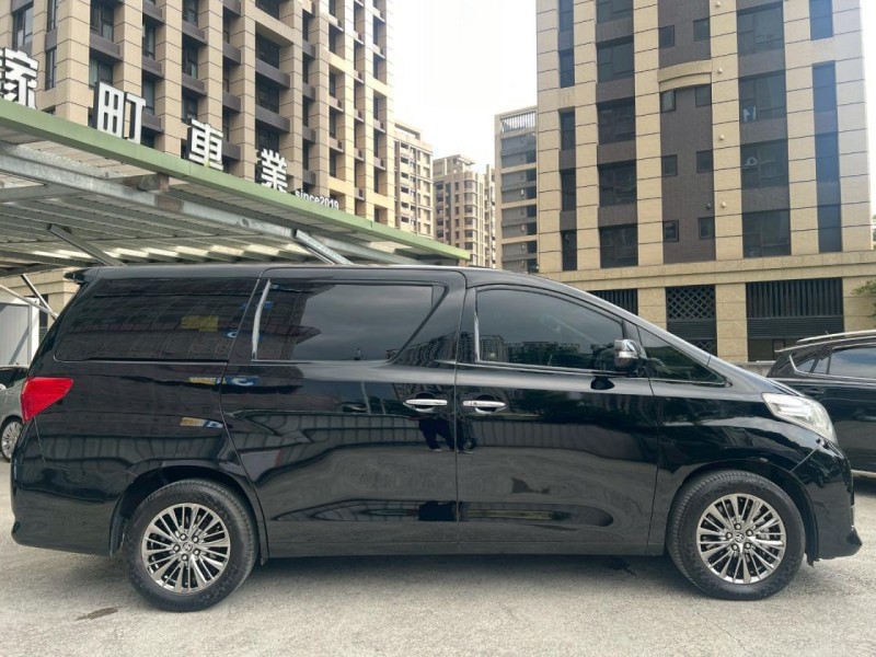 Toyota  ALPHARD 鎵町車業商行 | 新北市汽車商業同業公會｜TACA優良車商聯盟｜中古、二手車買車賣車公會認證保固