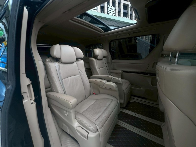 Toyota  ALPHARD 鎵町車業商行 | 新北市汽車商業同業公會｜TACA優良車商聯盟｜中古、二手車買車賣車公會認證保固