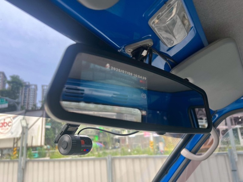 Mitsubishi  Delica 鎵町車業商行 | 新北市汽車商業同業公會｜TACA優良車商聯盟｜中古、二手車買車賣車公會認證保固