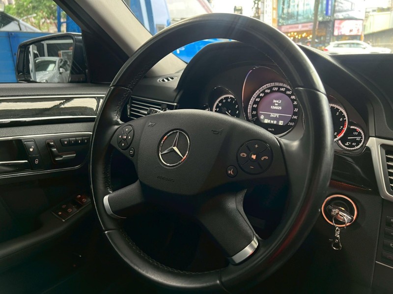 Mercedes-Benz/賓士   E-CLASS  E200 Avantgarde 鎵町車業商行 | 新北市汽車商業同業公會｜TACA優良車商聯盟｜中古、二手車買車賣車公會認證保固