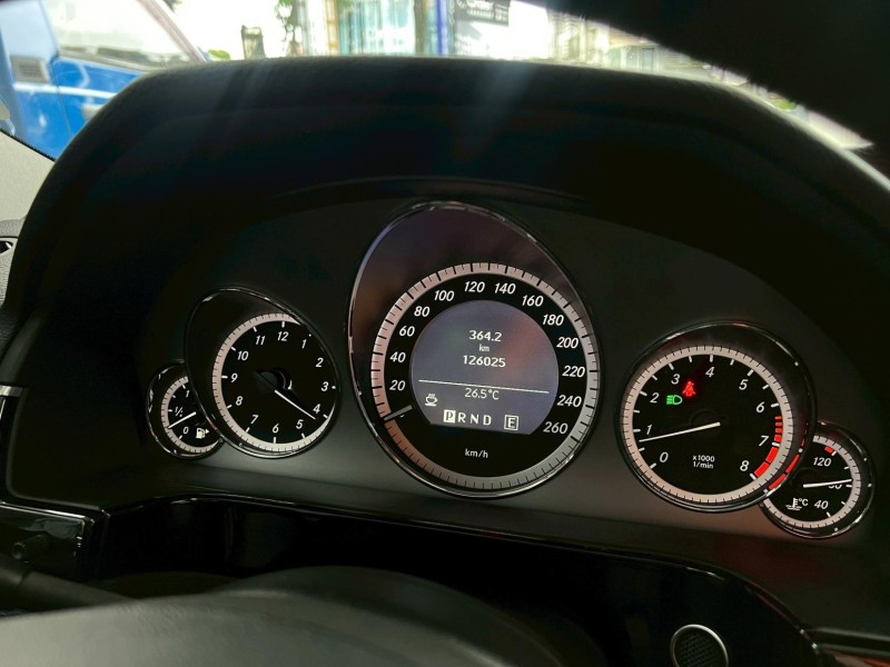 Mercedes-Benz/賓士   E-CLASS  E200 Avantgarde 鎵町車業商行 | 新北市汽車商業同業公會｜TACA優良車商聯盟｜中古、二手車買車賣車公會認證保固