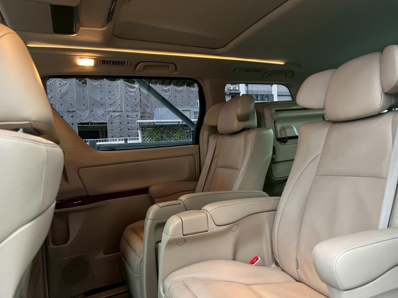 Toyota  ALPHARD 鎵町車業商行 | 新北市汽車商業同業公會｜TACA優良車商聯盟｜中古、二手車買車賣車公會認證保固