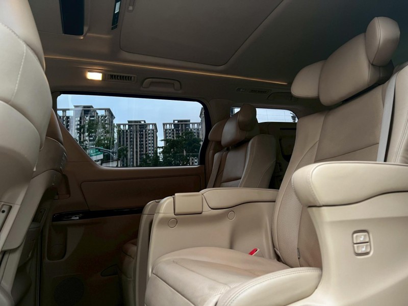 Toyota  ALPHARD 鎵町車業商行 | 新北市汽車商業同業公會｜TACA優良車商聯盟｜中古、二手車買車賣車公會認證保固