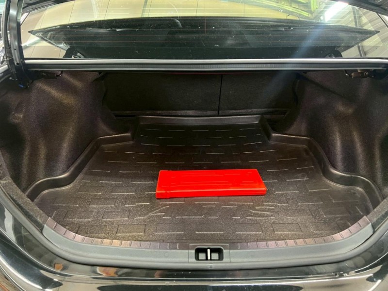 Toyota  Altis 鎵町車業商行 | 新北市汽車商業同業公會｜TACA優良車商聯盟｜中古、二手車買車賣車公會認證保固