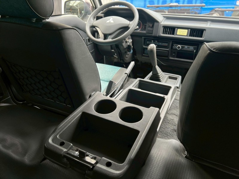 Mitsubishi  Delica 鎵町車業商行 | 新北市汽車商業同業公會｜TACA優良車商聯盟｜中古、二手車買車賣車公會認證保固