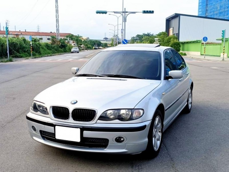Bmw 寶馬3 Series 318i 小改款e46 318 2 0 新引擎m版內裝 新北市汽車商業同業公會 Taca優良車商聯盟 中古 二手車買車 賣車公會認證保固